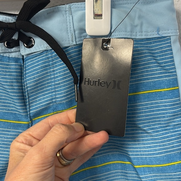 NWT Hurley Boy’s Sz 7 Indigo Blue Striped Shorts. Light. Silky soft. - Picture 8 of 12